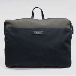 TUMI JUST IN CASE OLIVE & BLACK PACKABLE DUFFLE